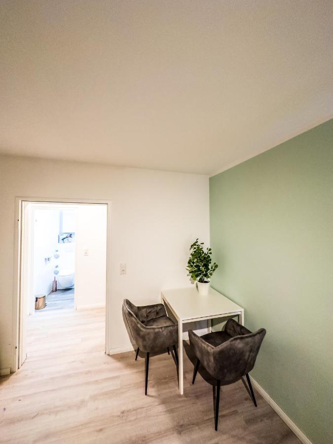 Apartment Fuer 3 Gaeste Mit Kostenlosen Parkplaetzen Und Lift 汉诺威 外观 照片