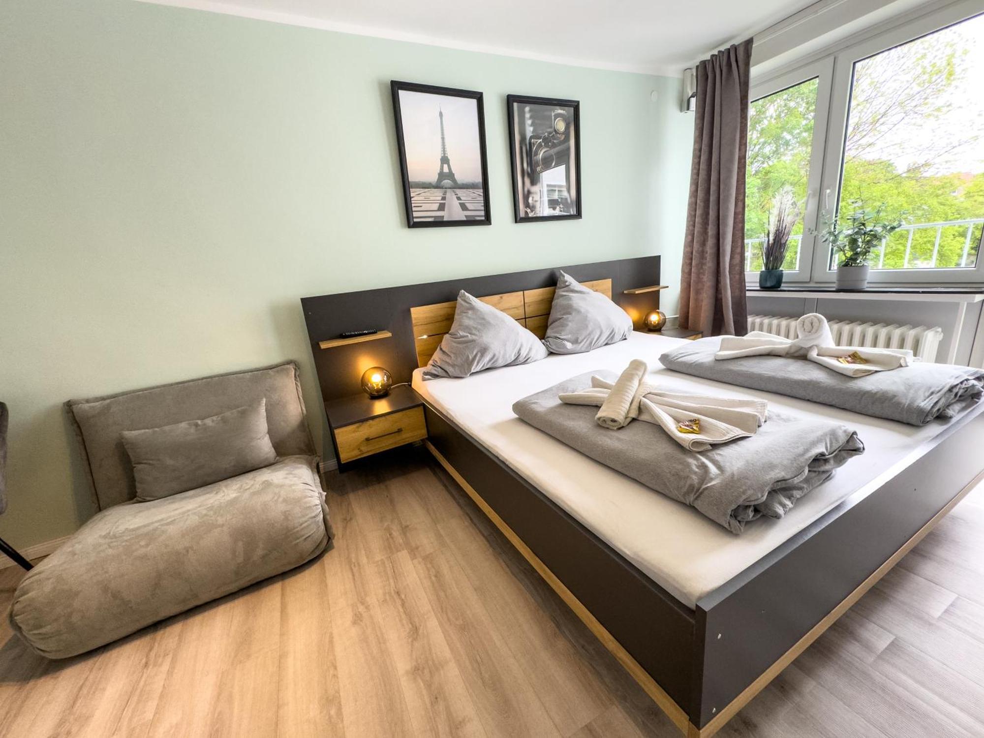 Apartment Fuer 3 Gaeste Mit Kostenlosen Parkplaetzen Und Lift 汉诺威 外观 照片
